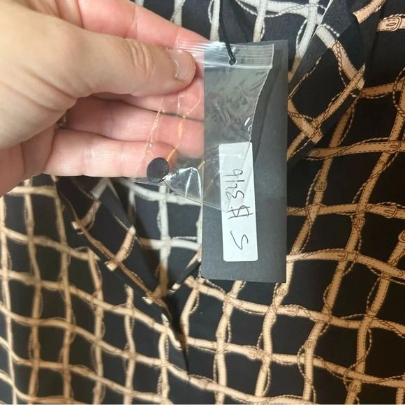 NWT Catherine Gee Equestrian Print Silk Blouse Size Small - Picture 6 of 9